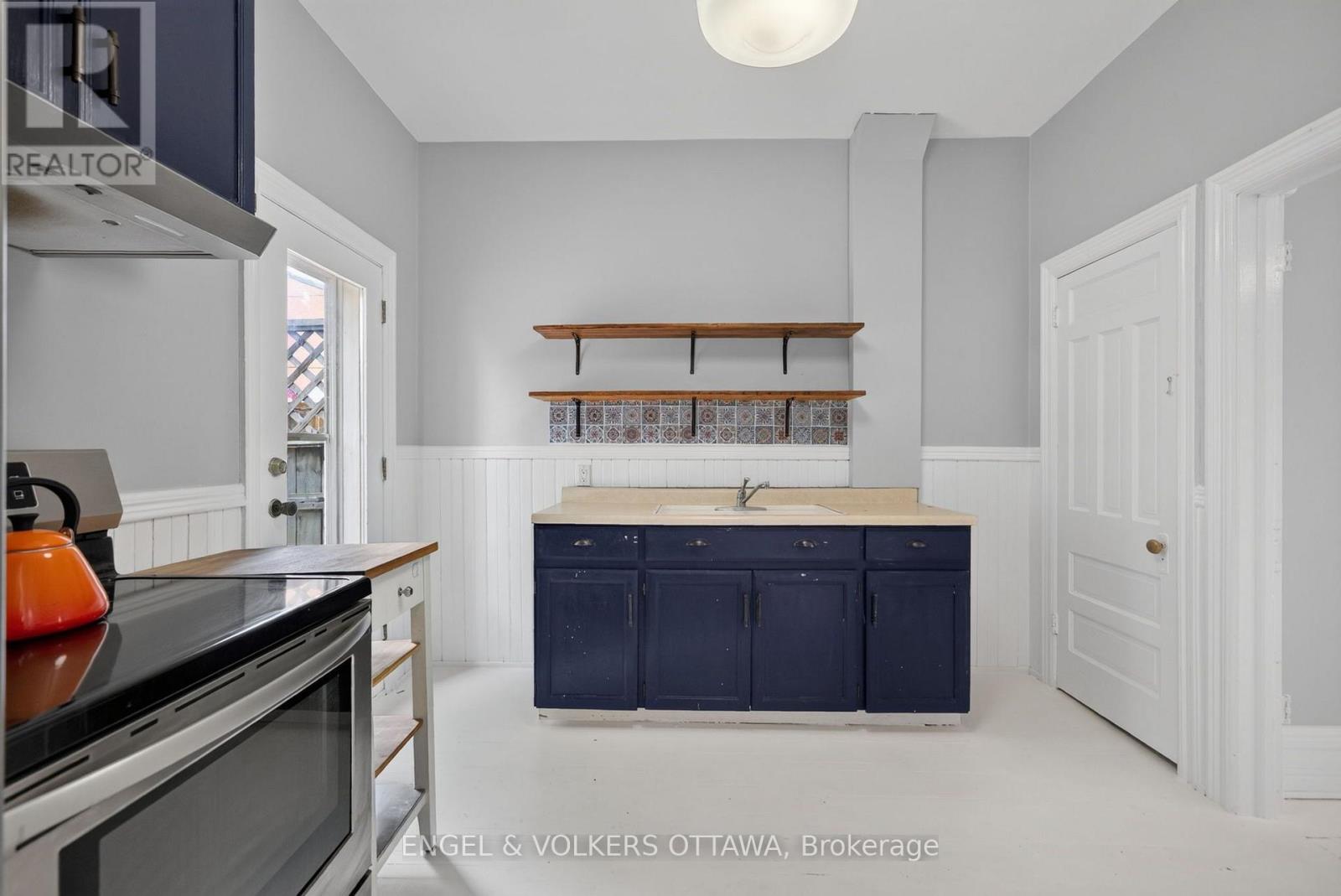 75 Eccles Street Property Photo 20