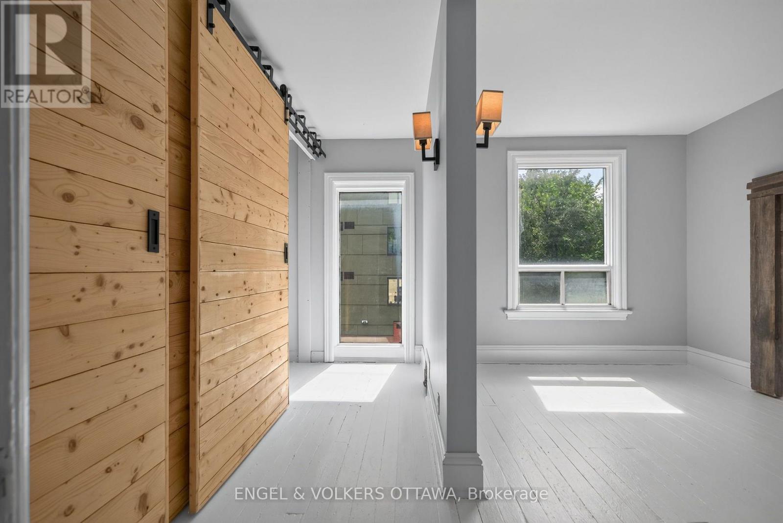 75 Eccles Street Property Photo 24
