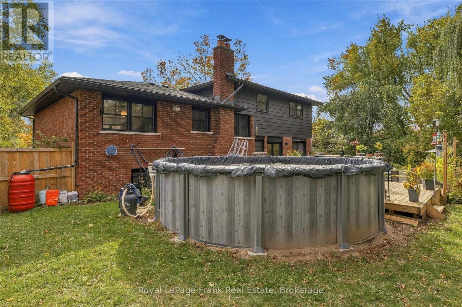 956 Weller Street Property Photo 48