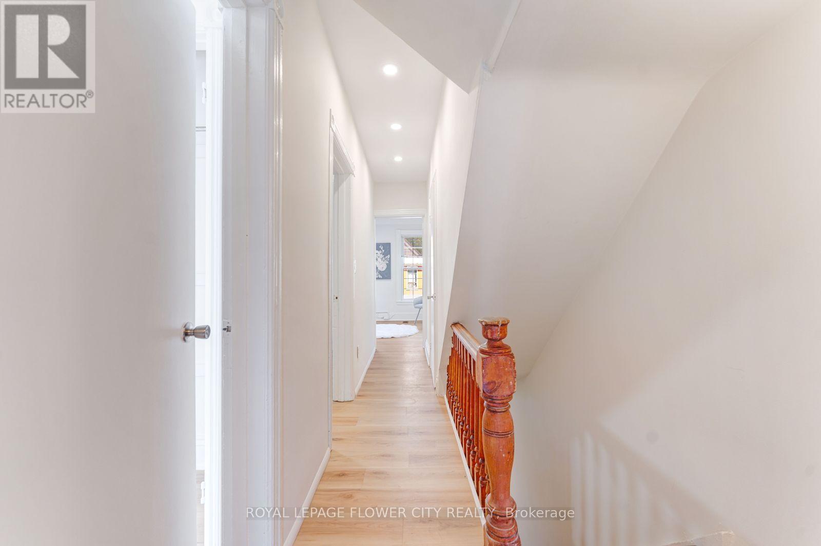 11 Mcneil Street Property Photo 17