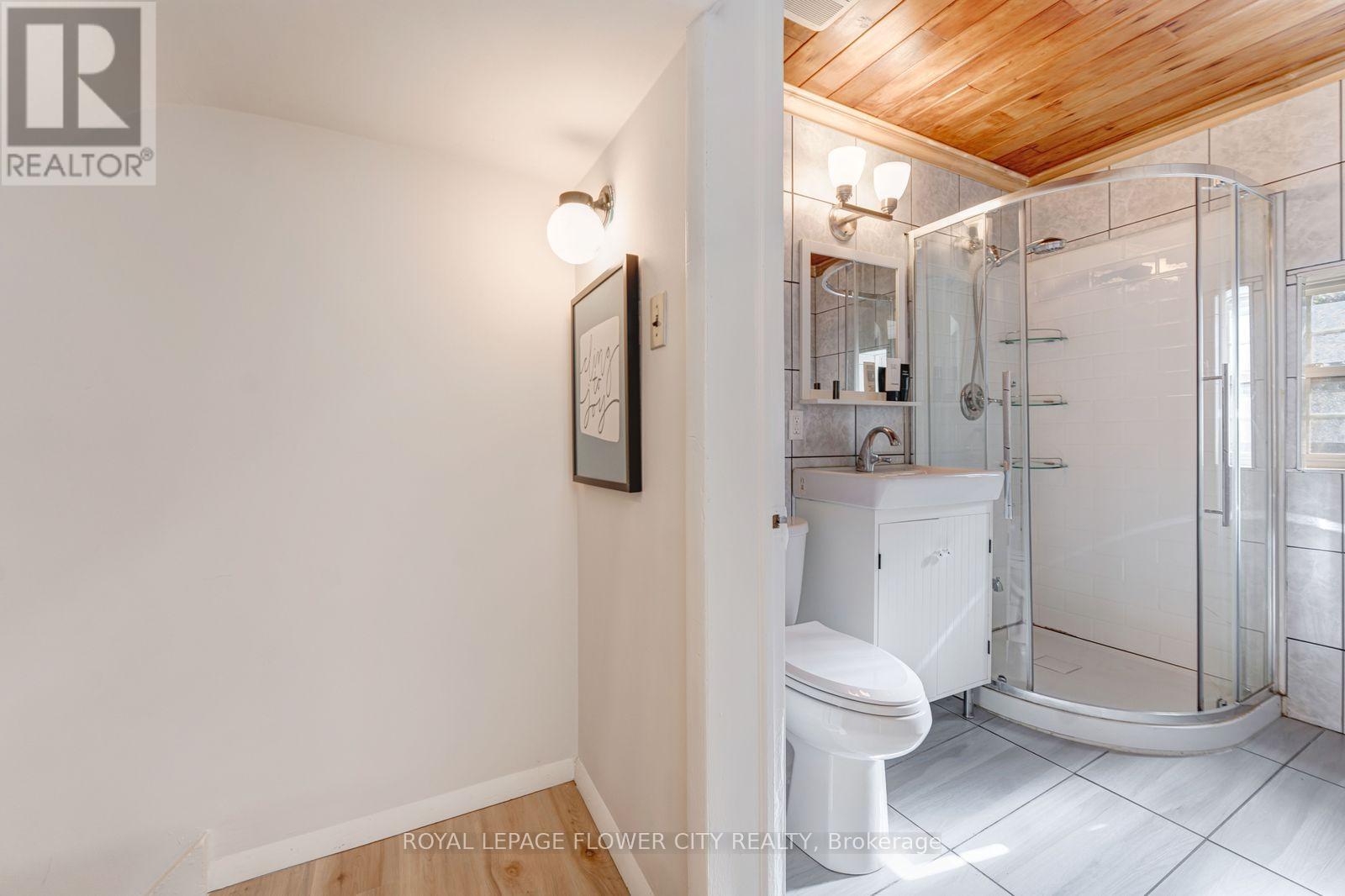 11 Mcneil Street Property Photo 18