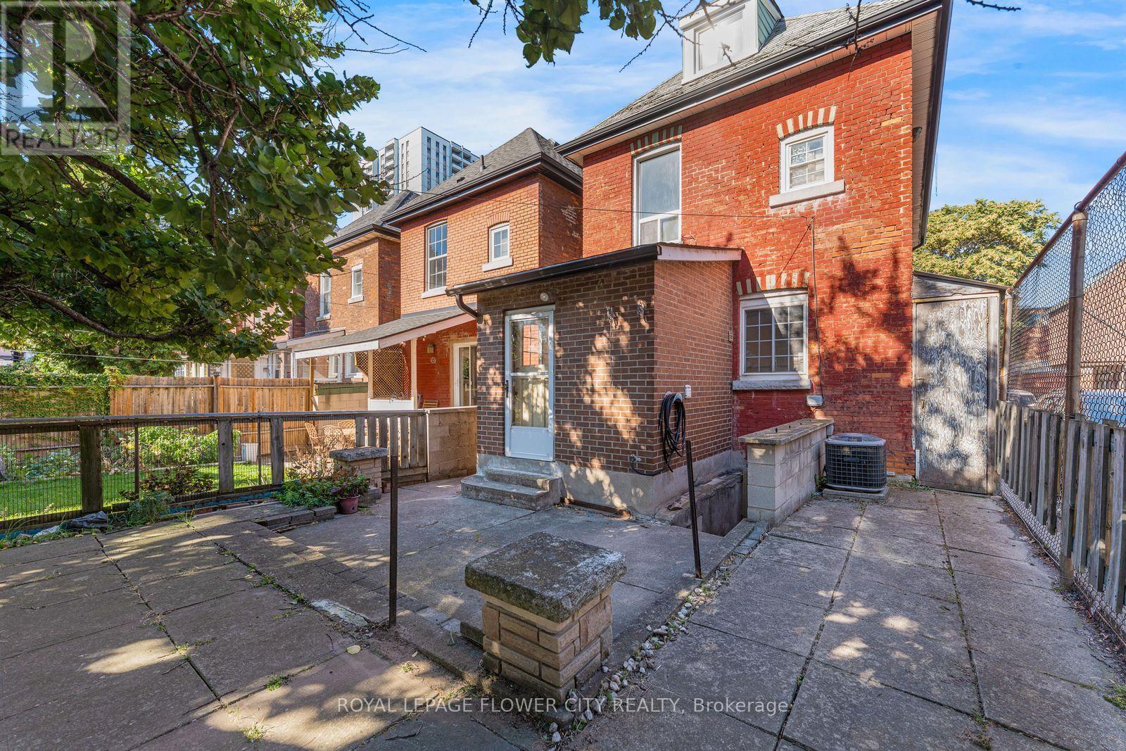 11 Mcneil Street Property Photo 47