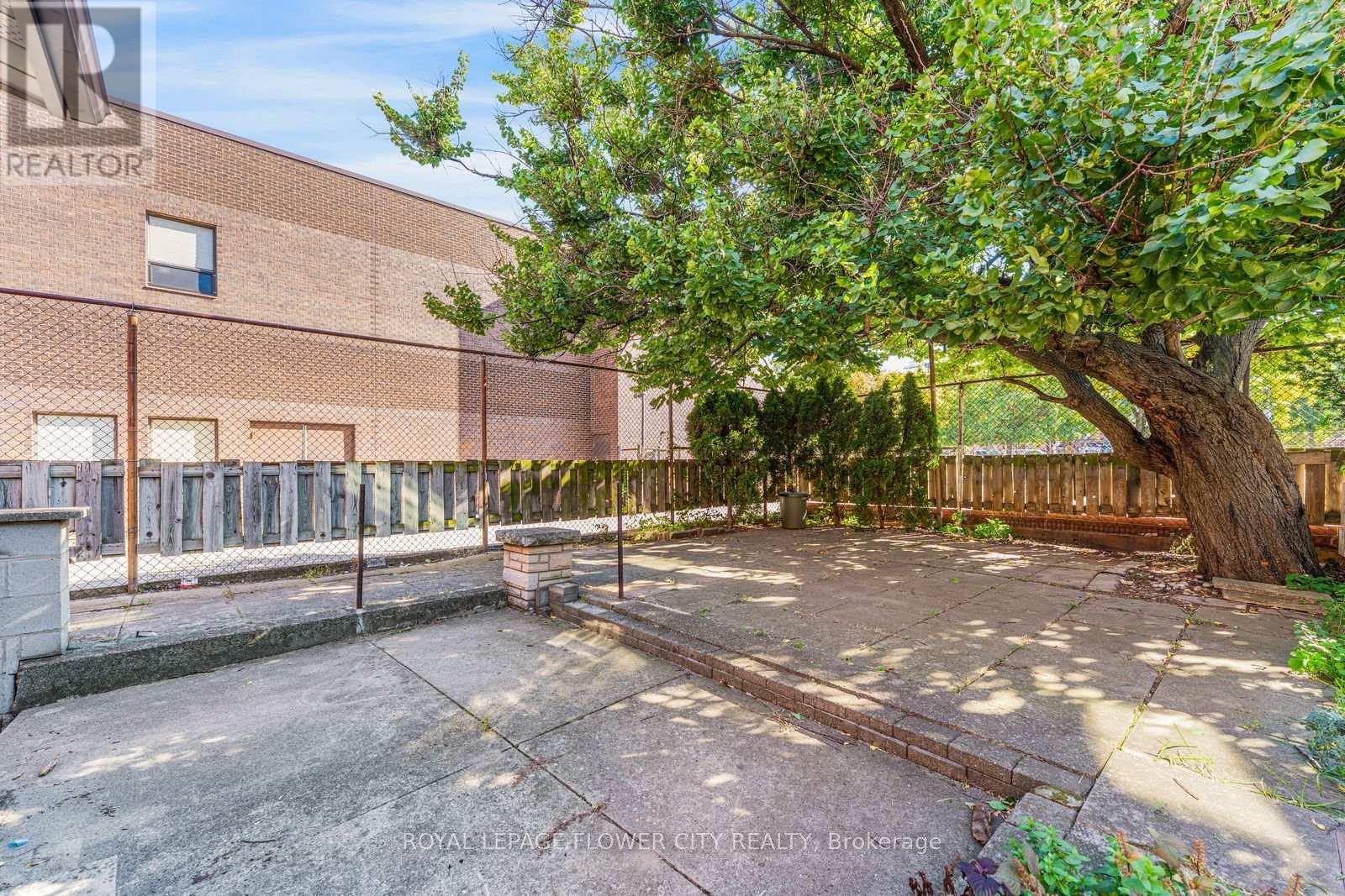 11 Mcneil Street Property Photo 49