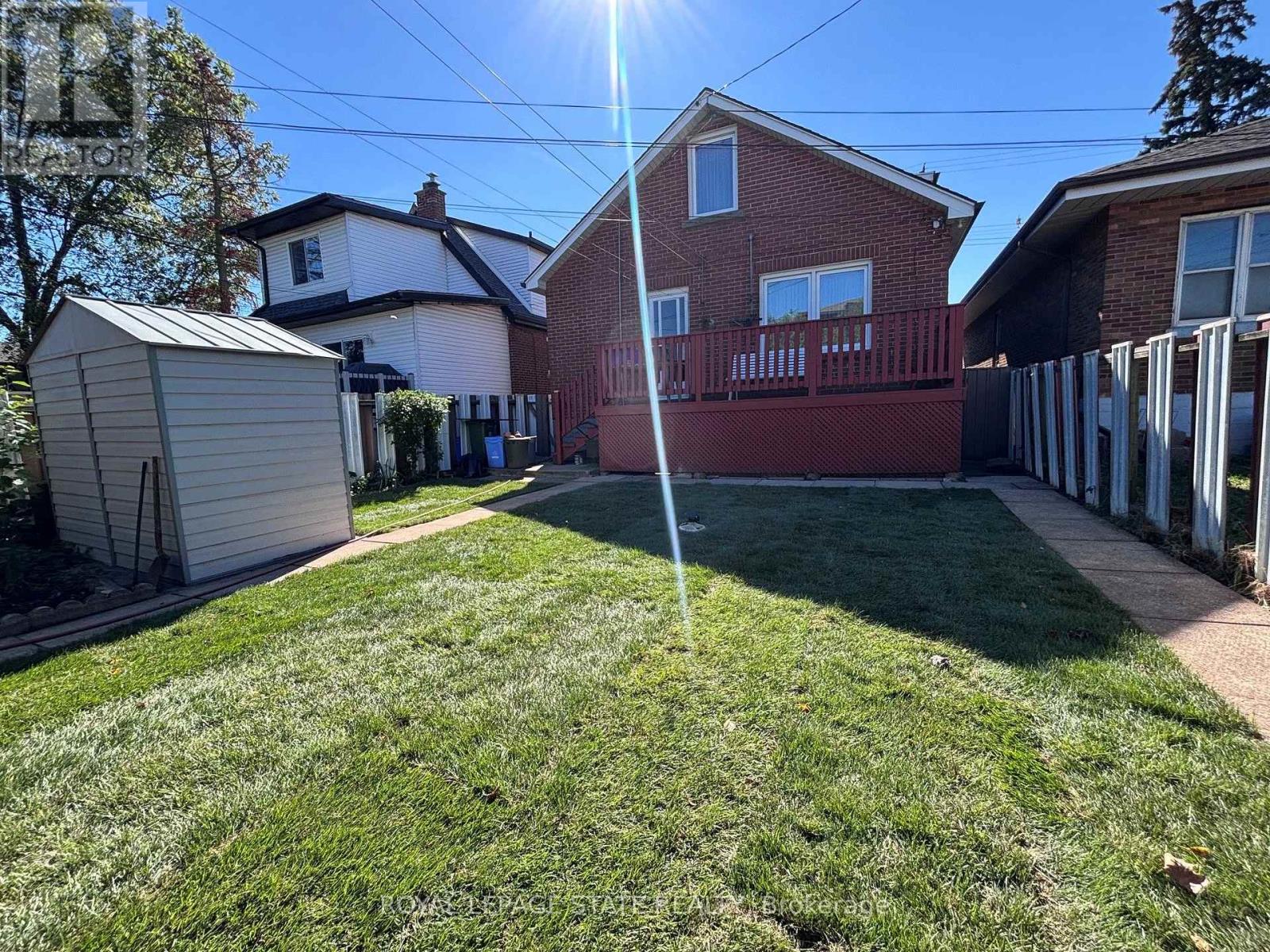 1873 Main Street E Property Photo 36