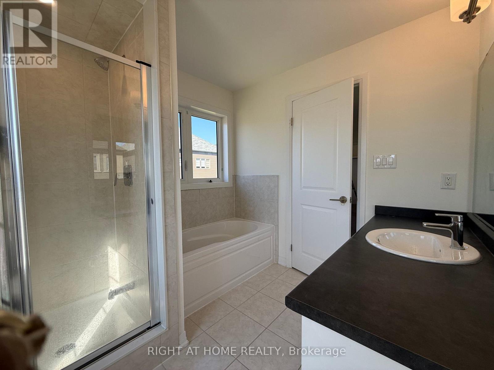 95 Hitchman Street Property Photo 12