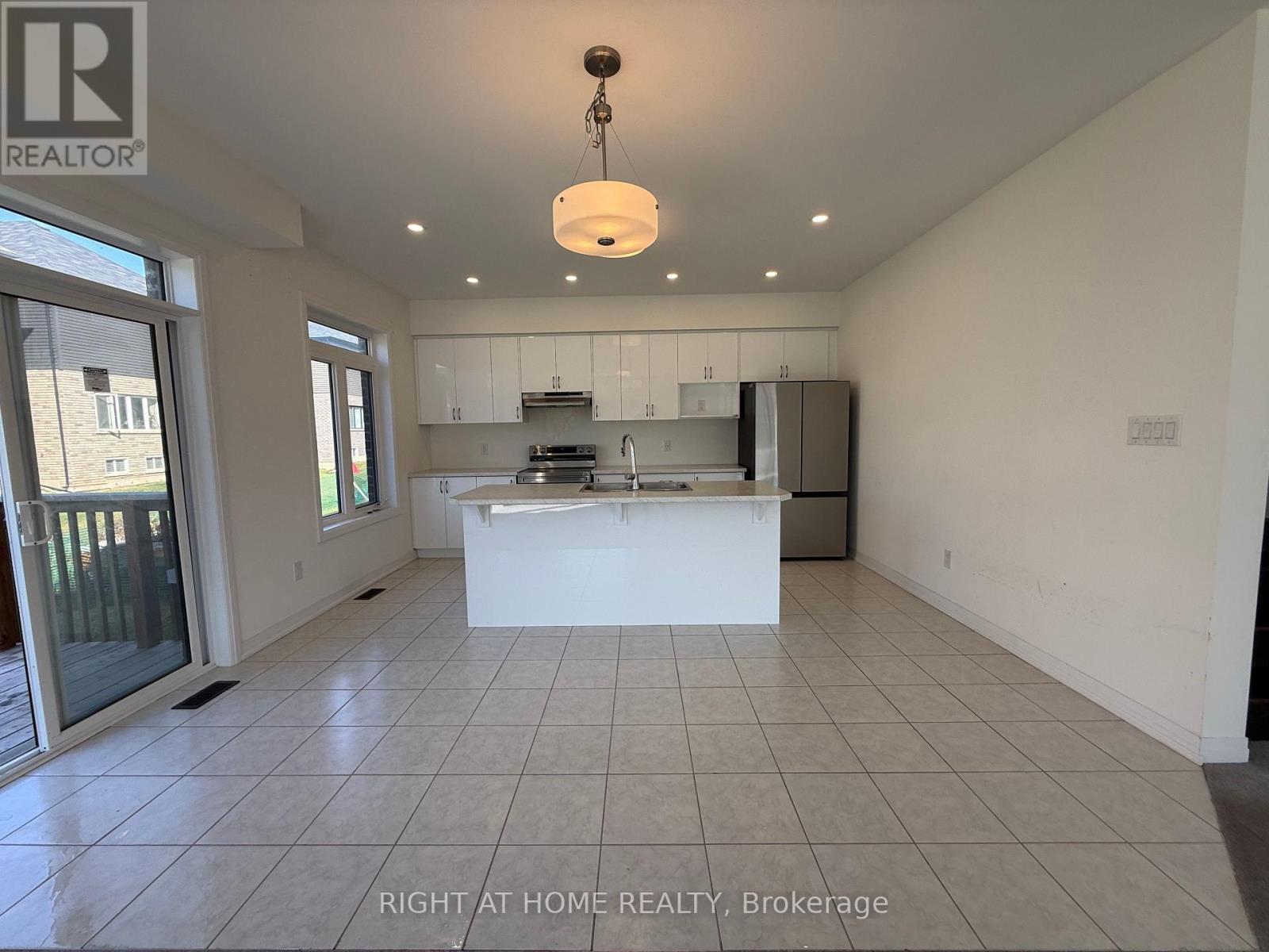 95 Hitchman Street Property Photo 19