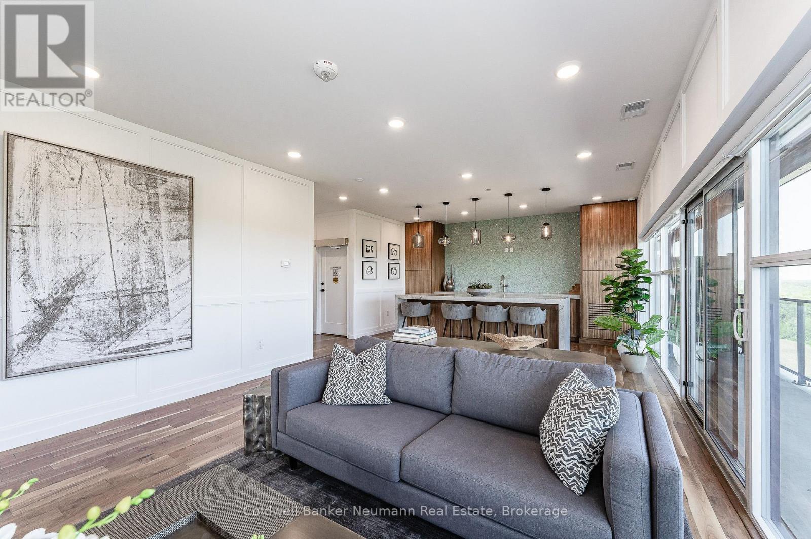 908 - 1880 Gordon Street Property Photo 45