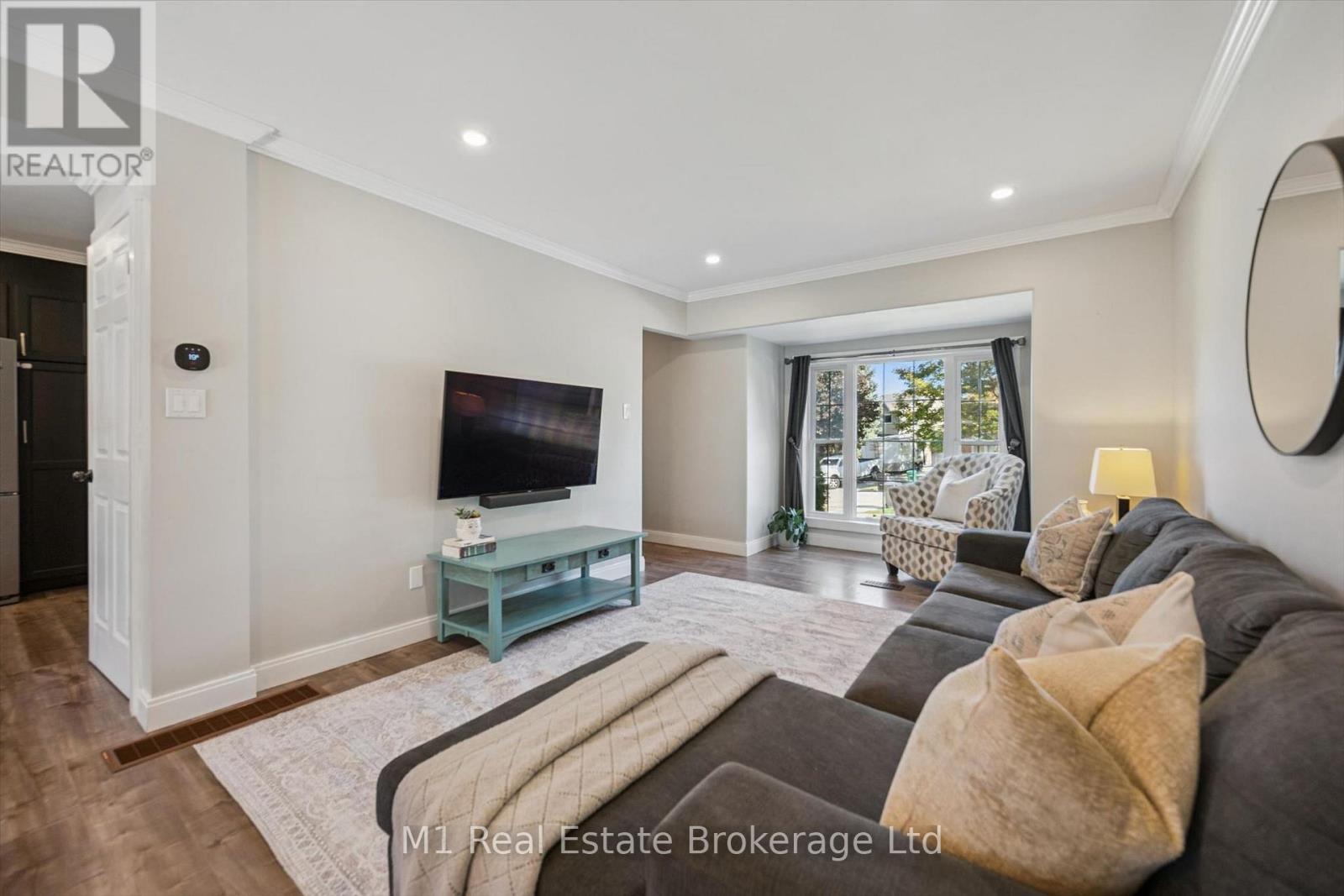 53 Johanna Drive Property Photo 11