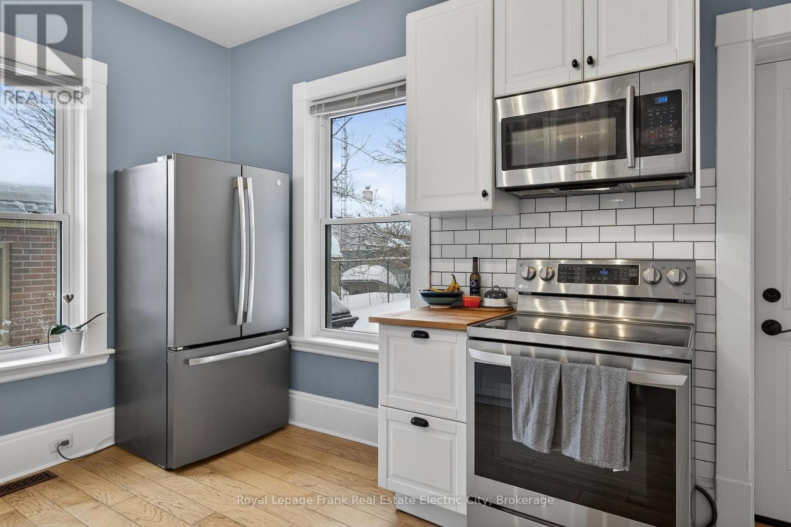 647 Bethune Street Property Photo 14
