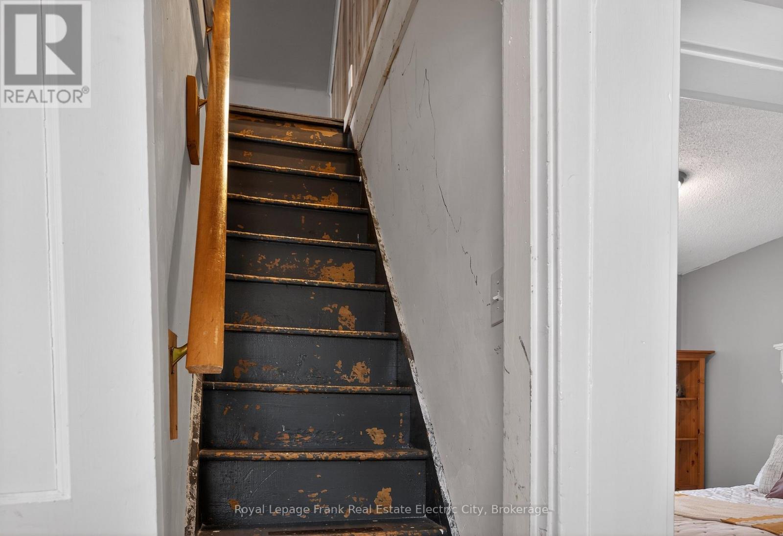 647 Bethune Street Property Photo 31
