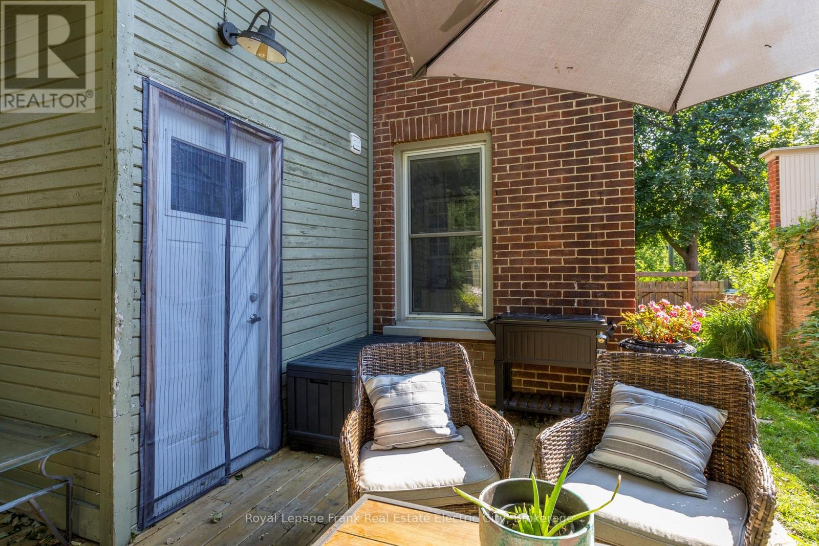 647 Bethune Street Property Photo 35