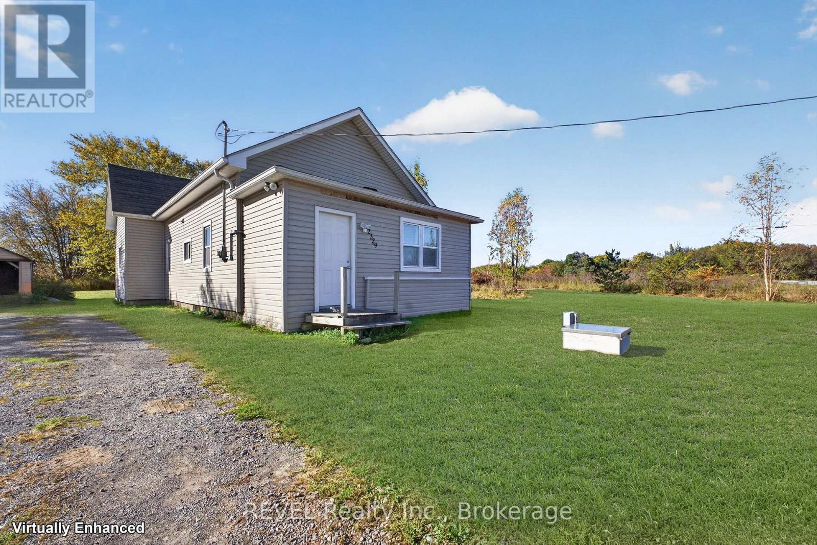2329 Gilmore Road Property Photo 7