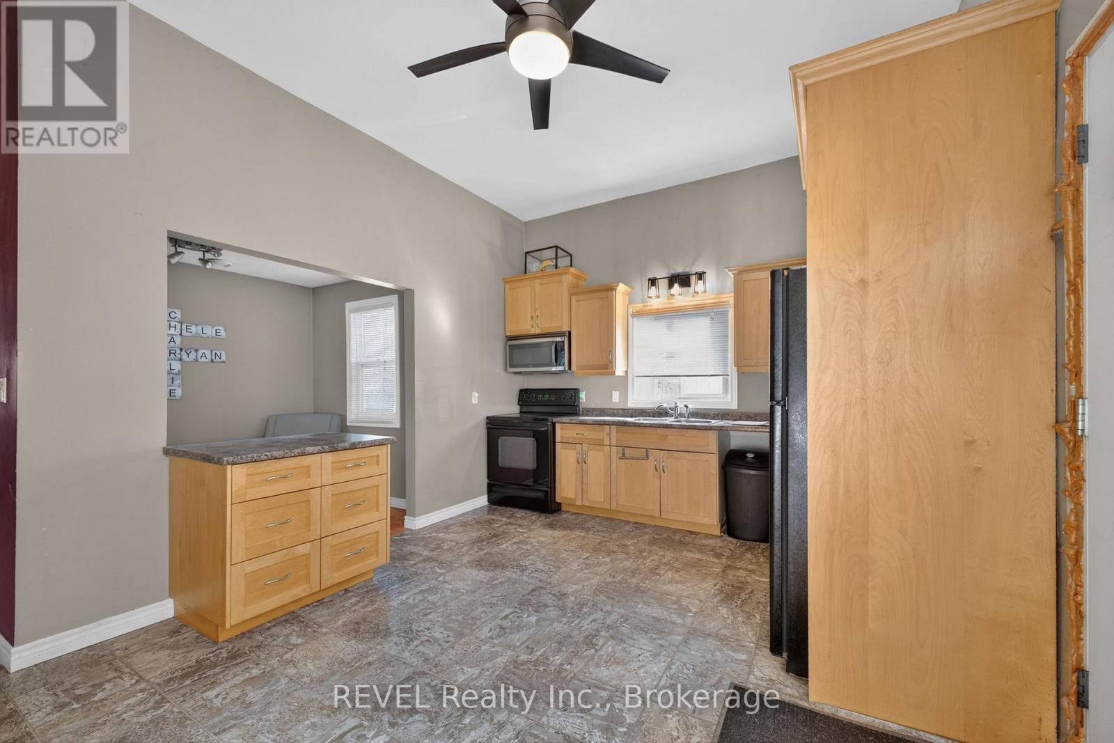 2329 Gilmore Road Property Photo 12