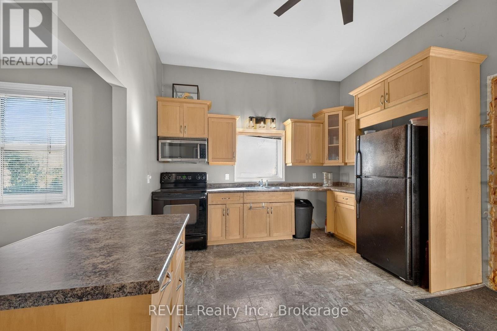 2329 Gilmore Road Property Photo 13