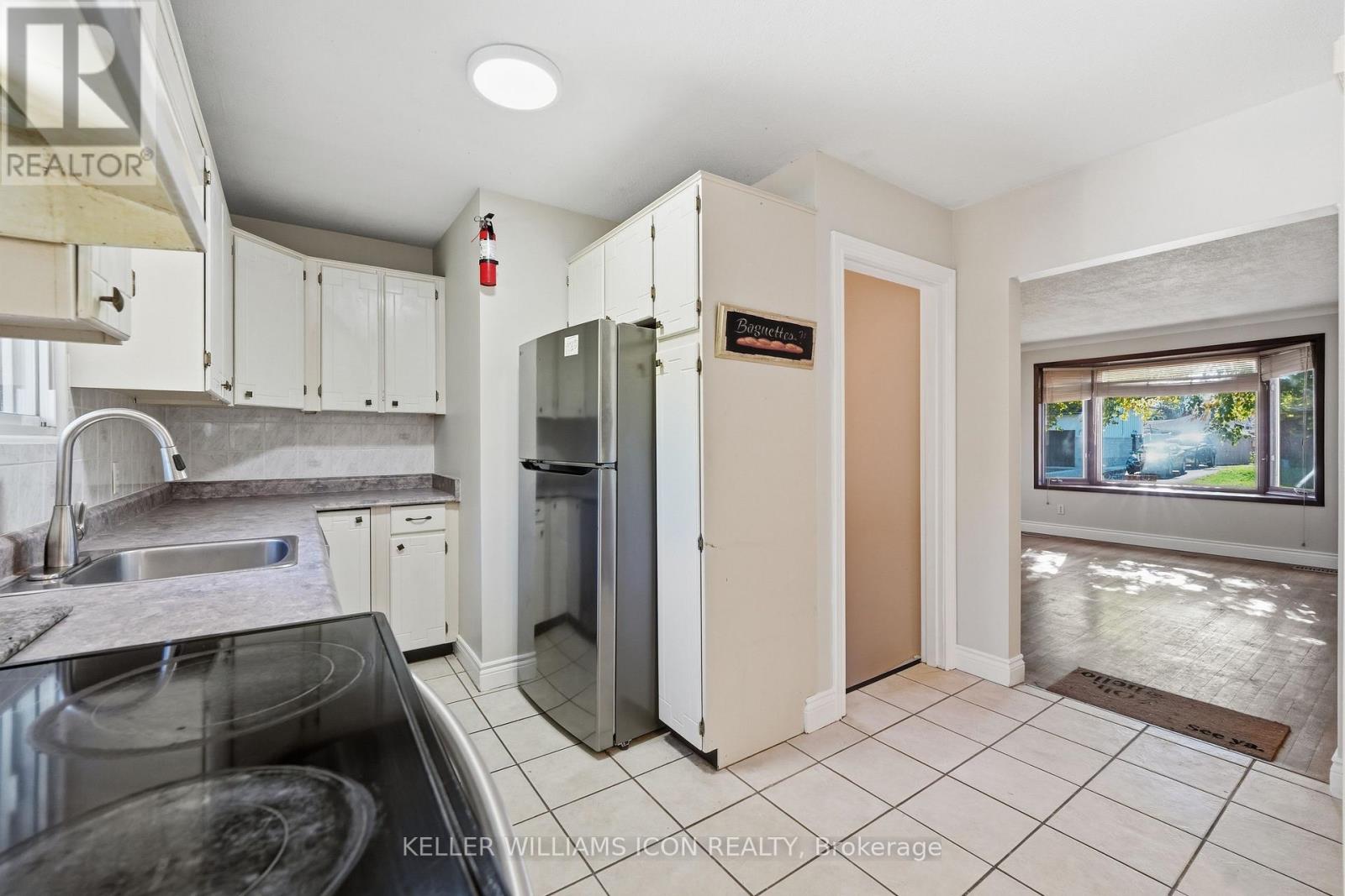 103 Harris Place Property Photo 13