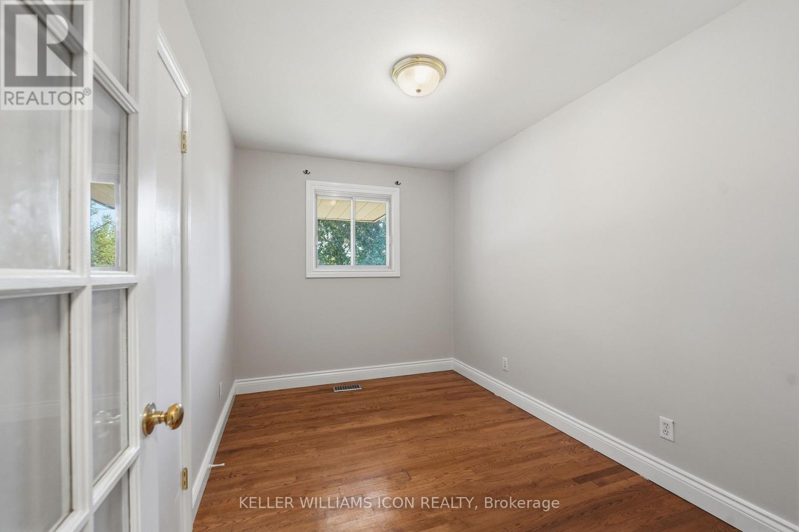 103 Harris Place Property Photo 17