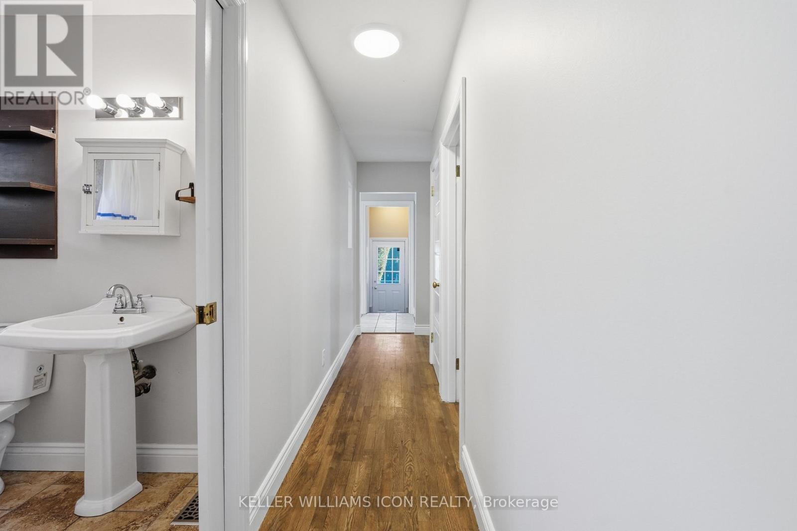 103 Harris Place Property Photo 22