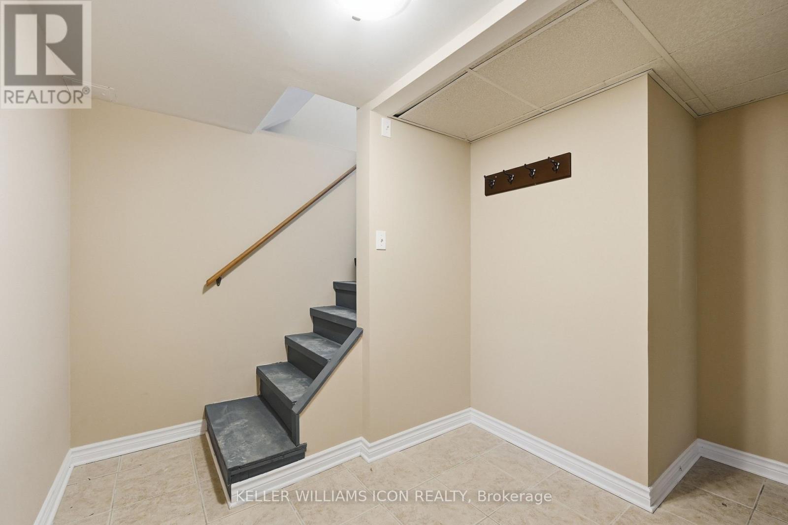 103 Harris Place Property Photo 24