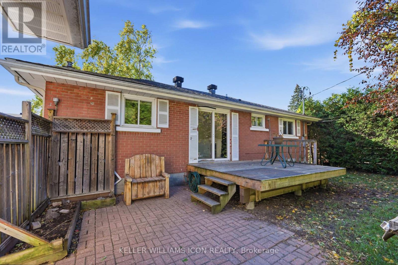 103 Harris Place Property Photo 33