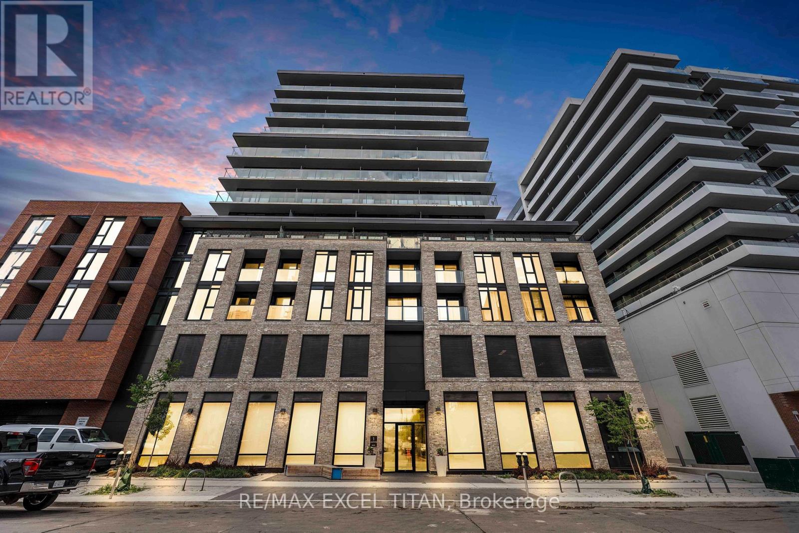 614 - 1 JARVIS STREET Property Photo 1