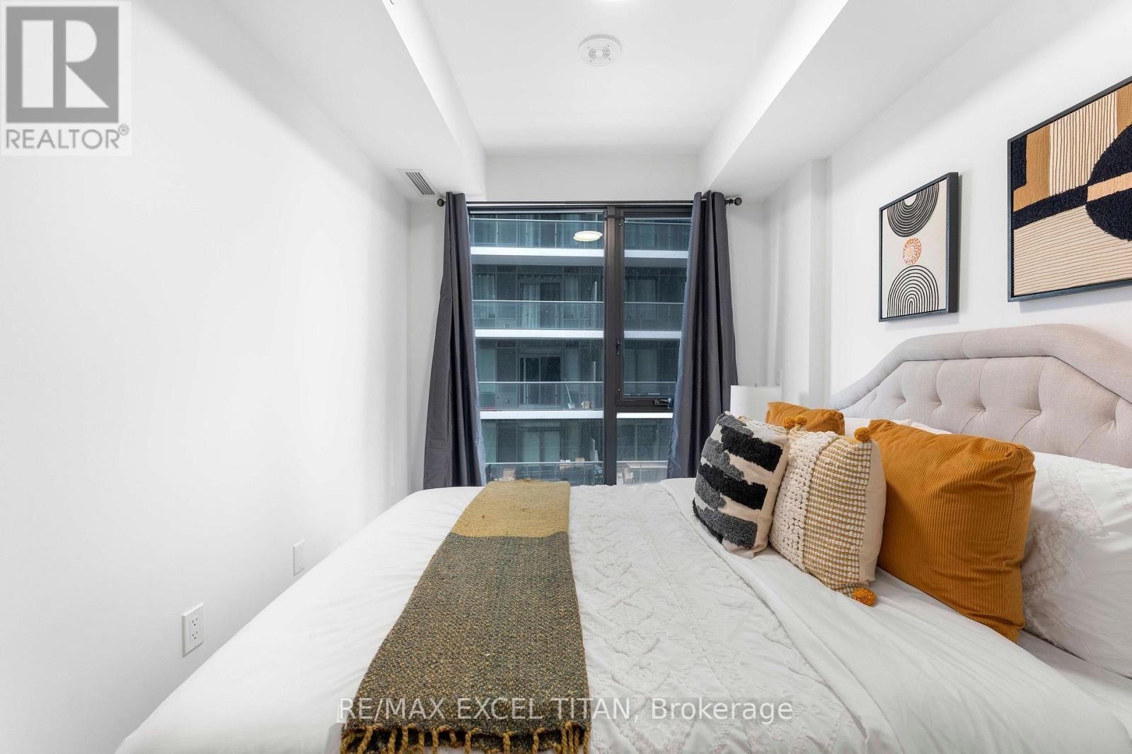 614 - 1 Jarvis Street Property Photo 16