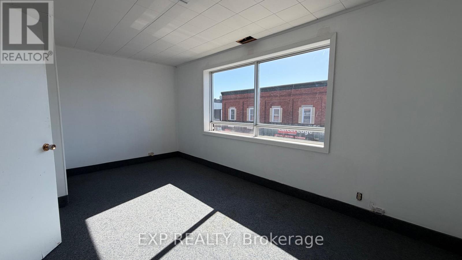 Unit 1 & 2 - 74 Dundas Street W Property Photo 2