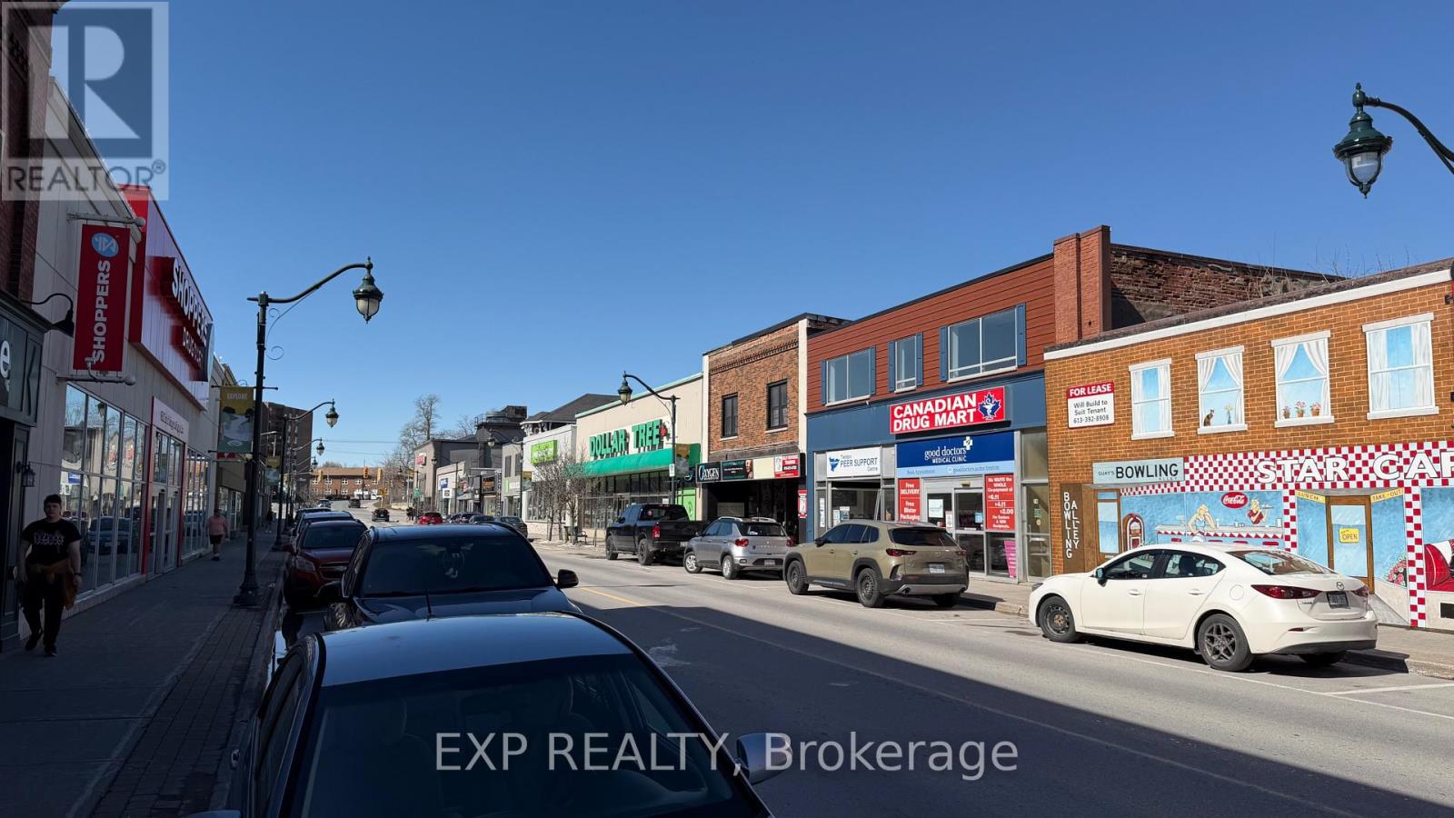 Unit 1 & 2 - 74 Dundas Street W Property Photo 9
