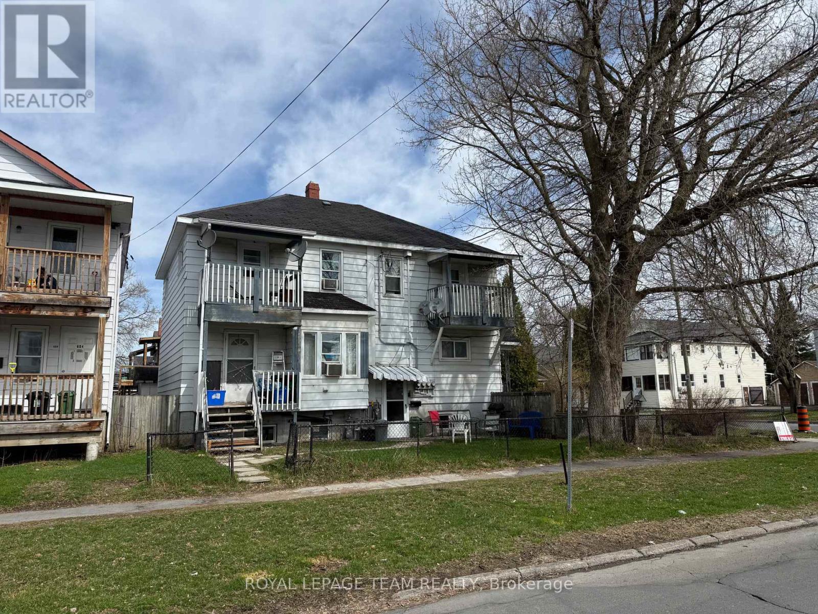 300 St Felix Street Property Photo 10