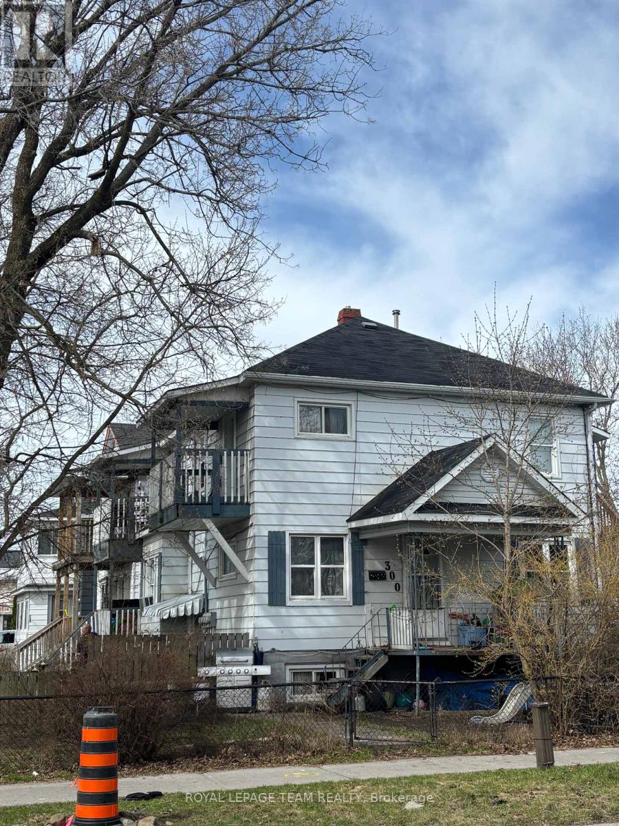 300 St Felix Street Property Photo 12