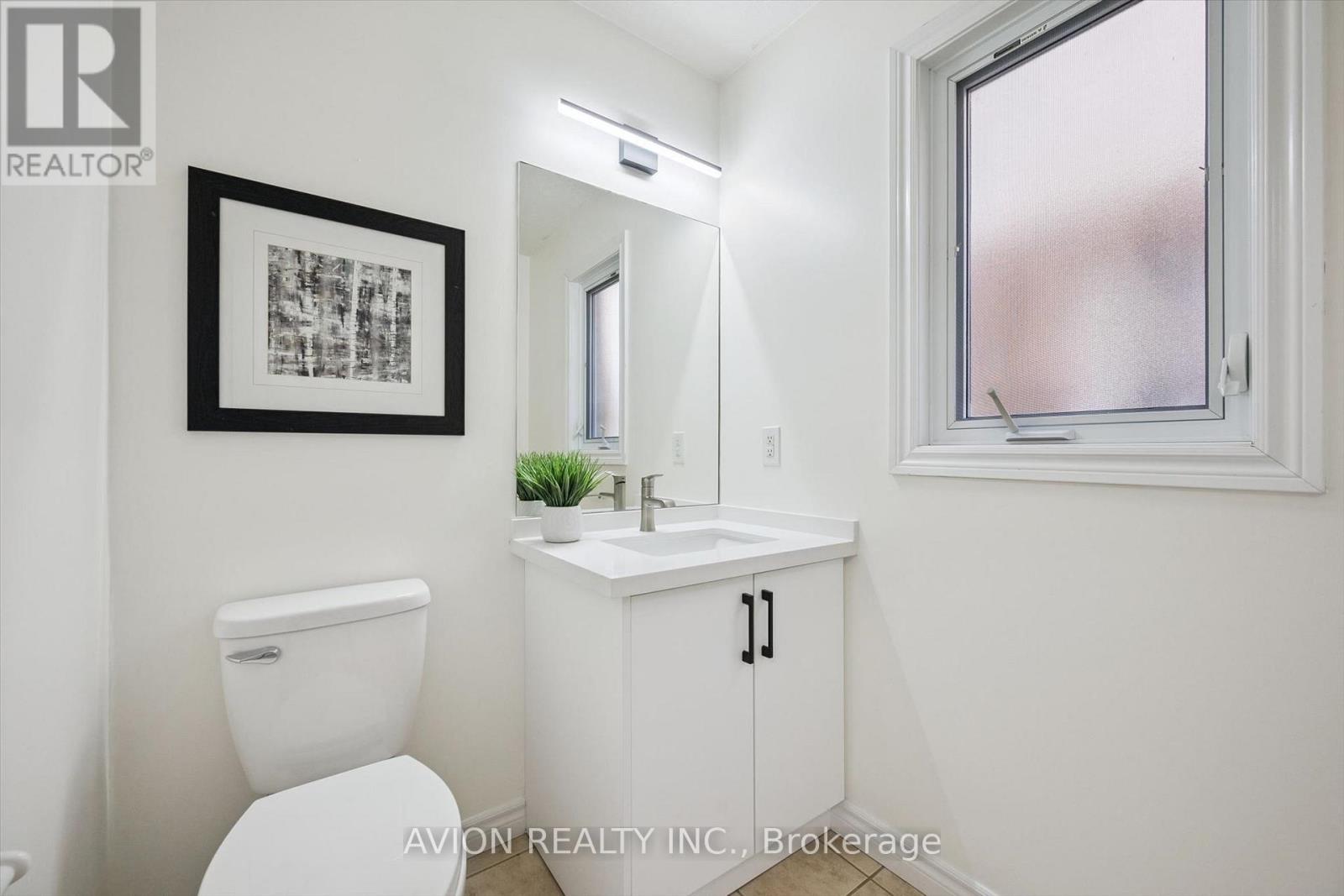 206 Buttercup Court Property Photo 10