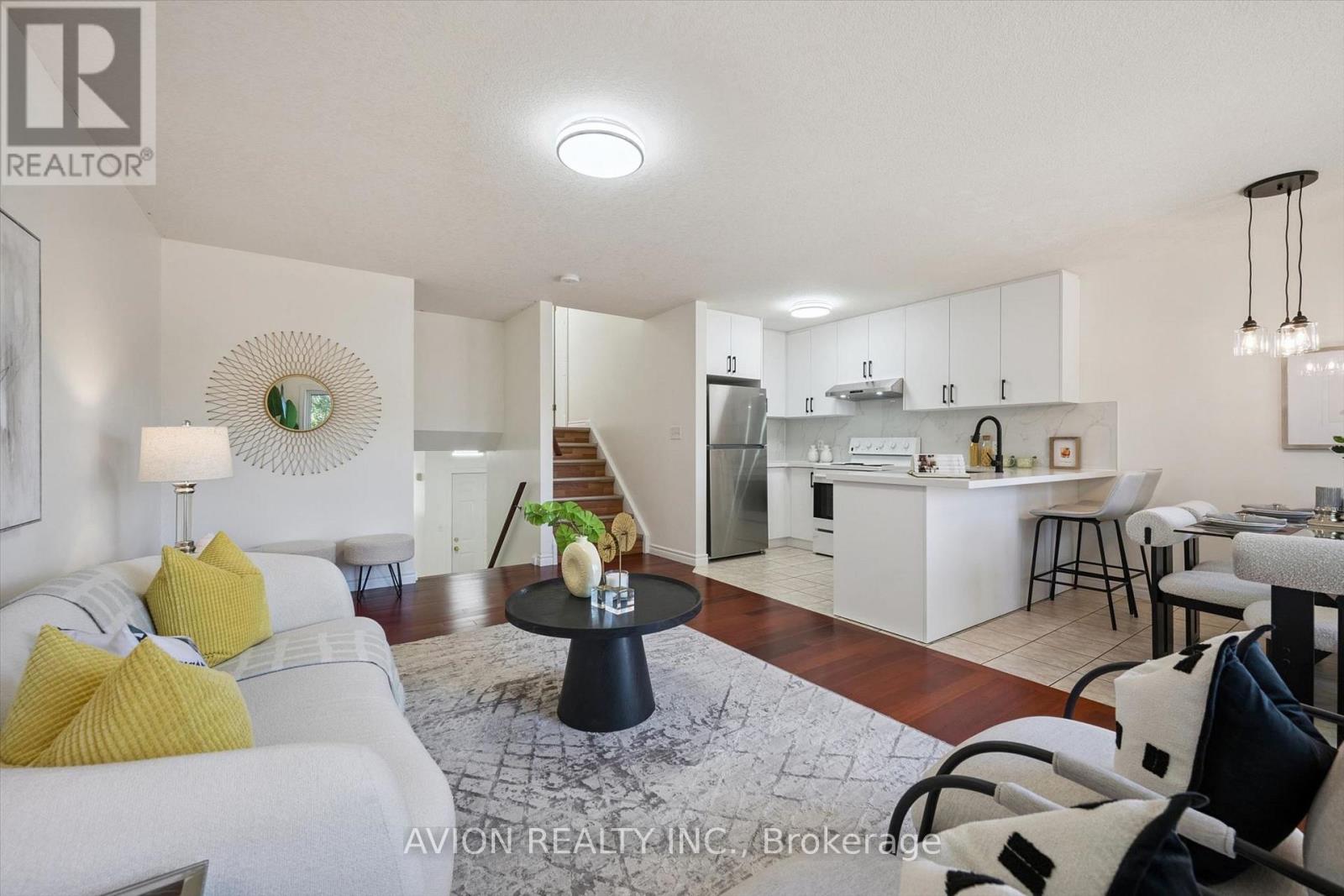 206 Buttercup Court Property Photo 15