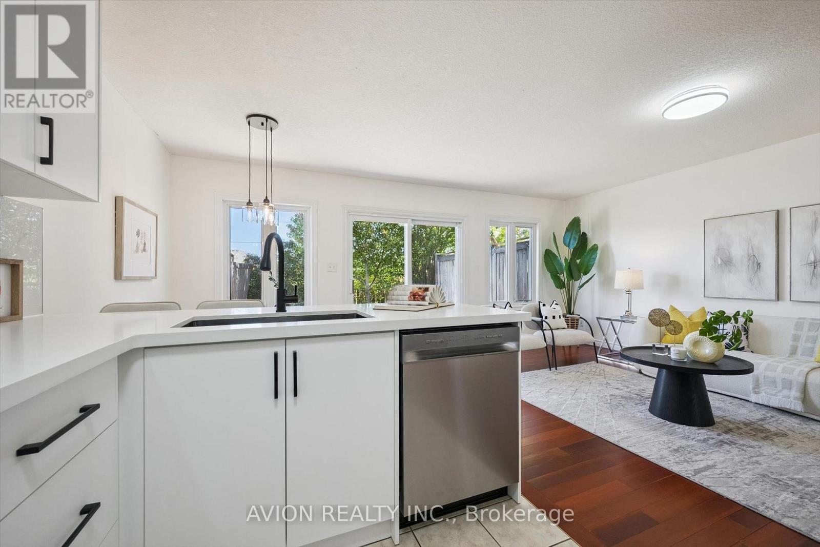 206 Buttercup Court Property Photo 19