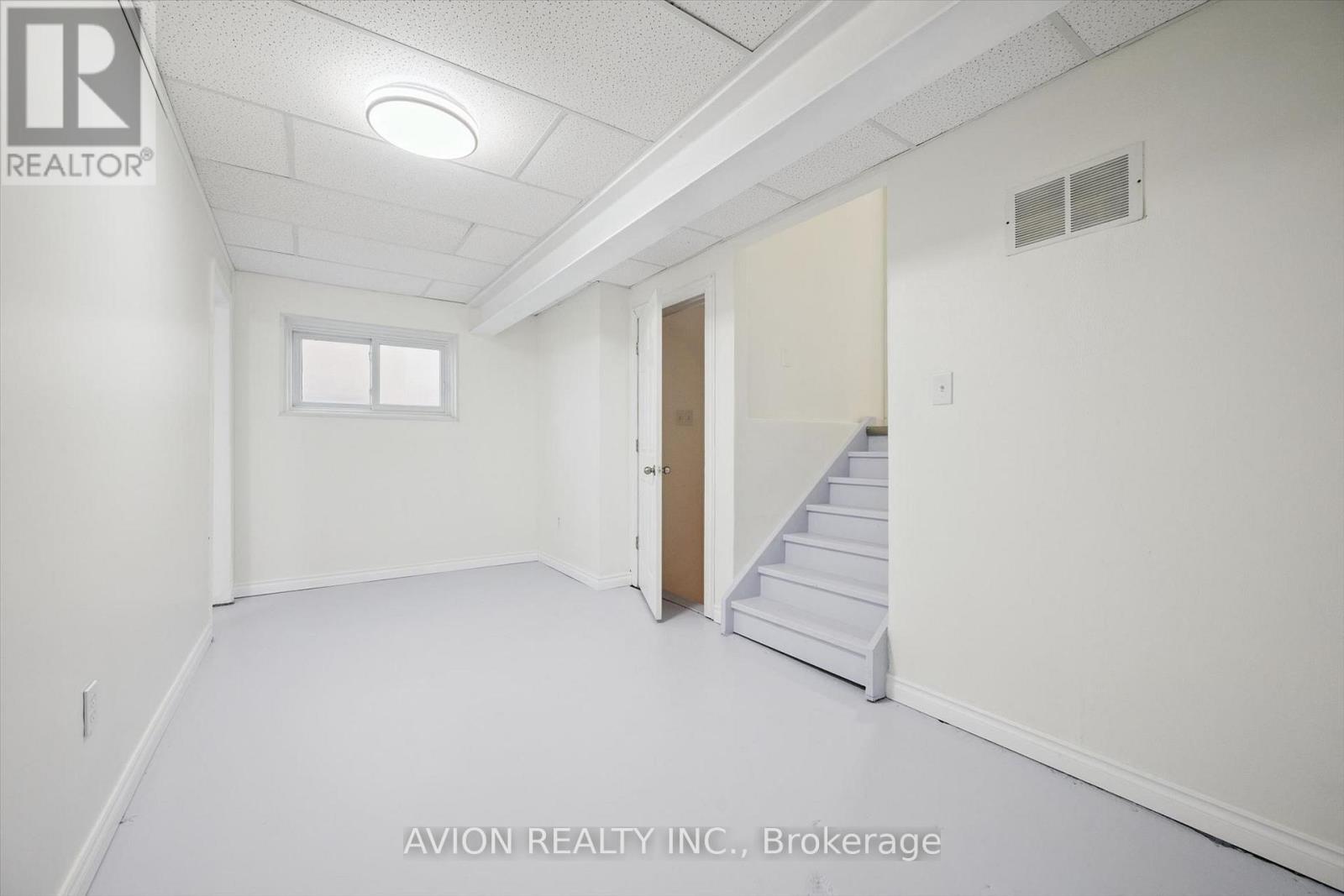 206 Buttercup Court Property Photo 31