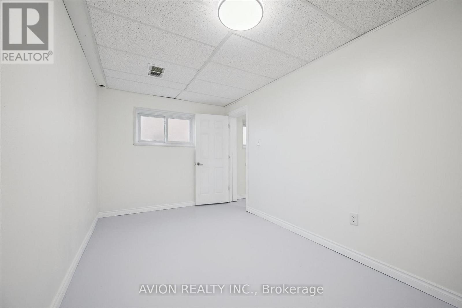 206 Buttercup Court Property Photo 35
