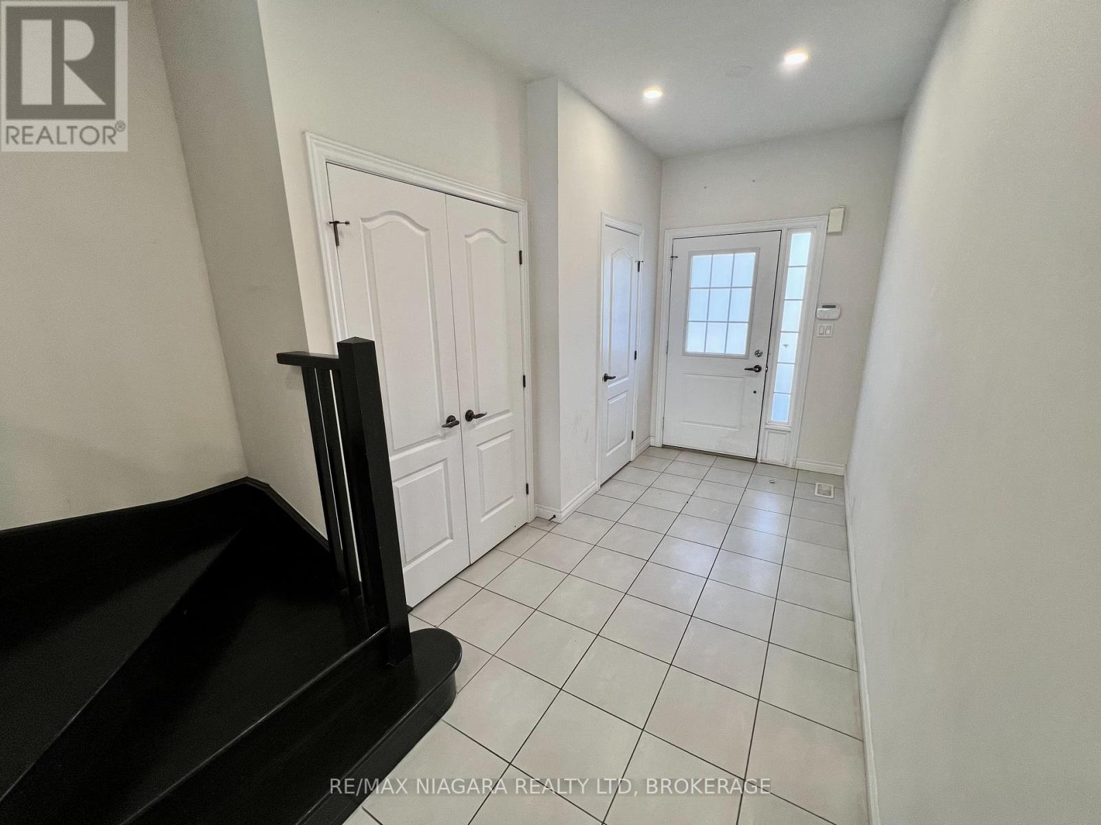 23 Fairgrounds Drive Property Photo 4