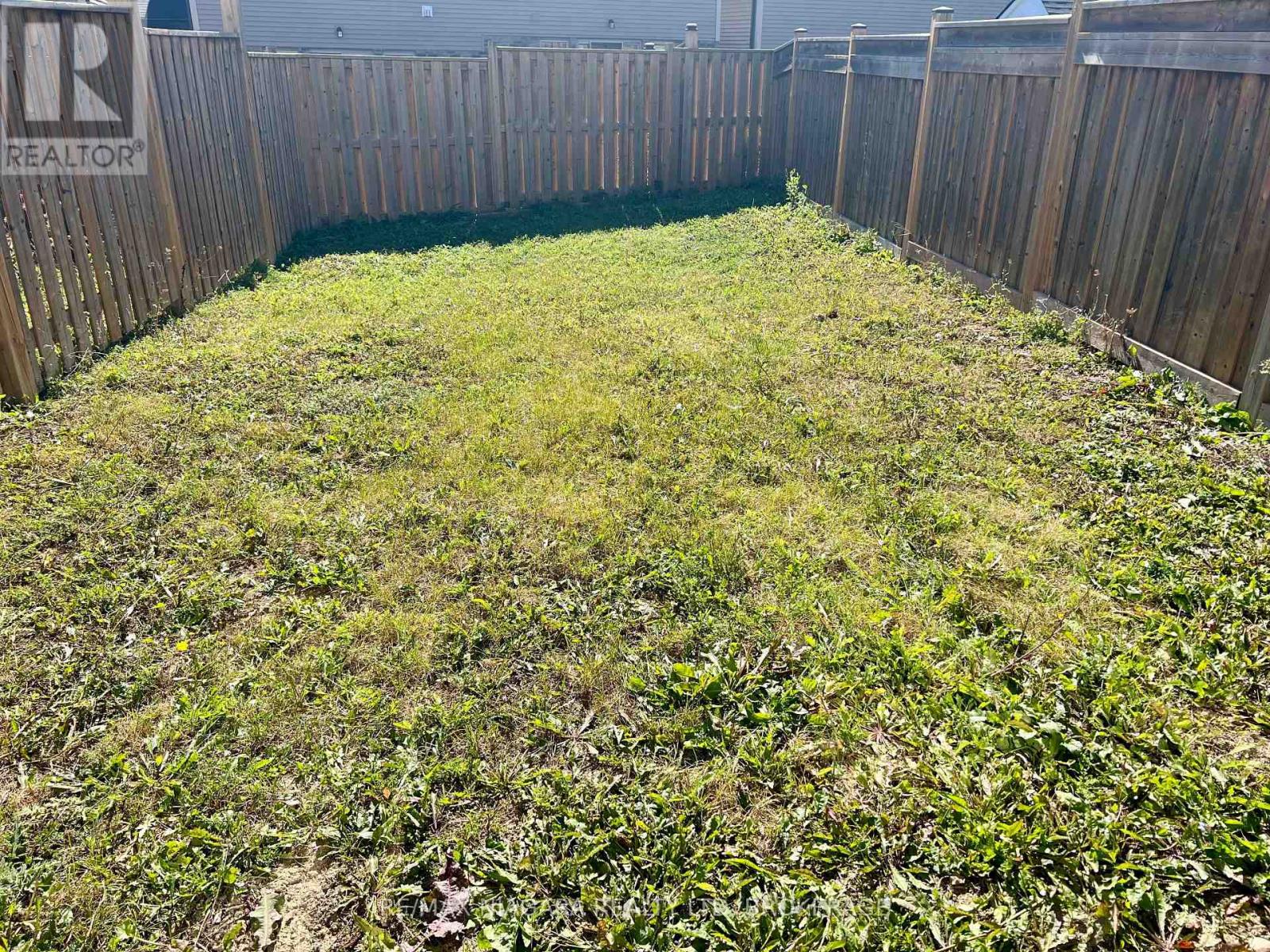 23 Fairgrounds Drive Property Photo 19