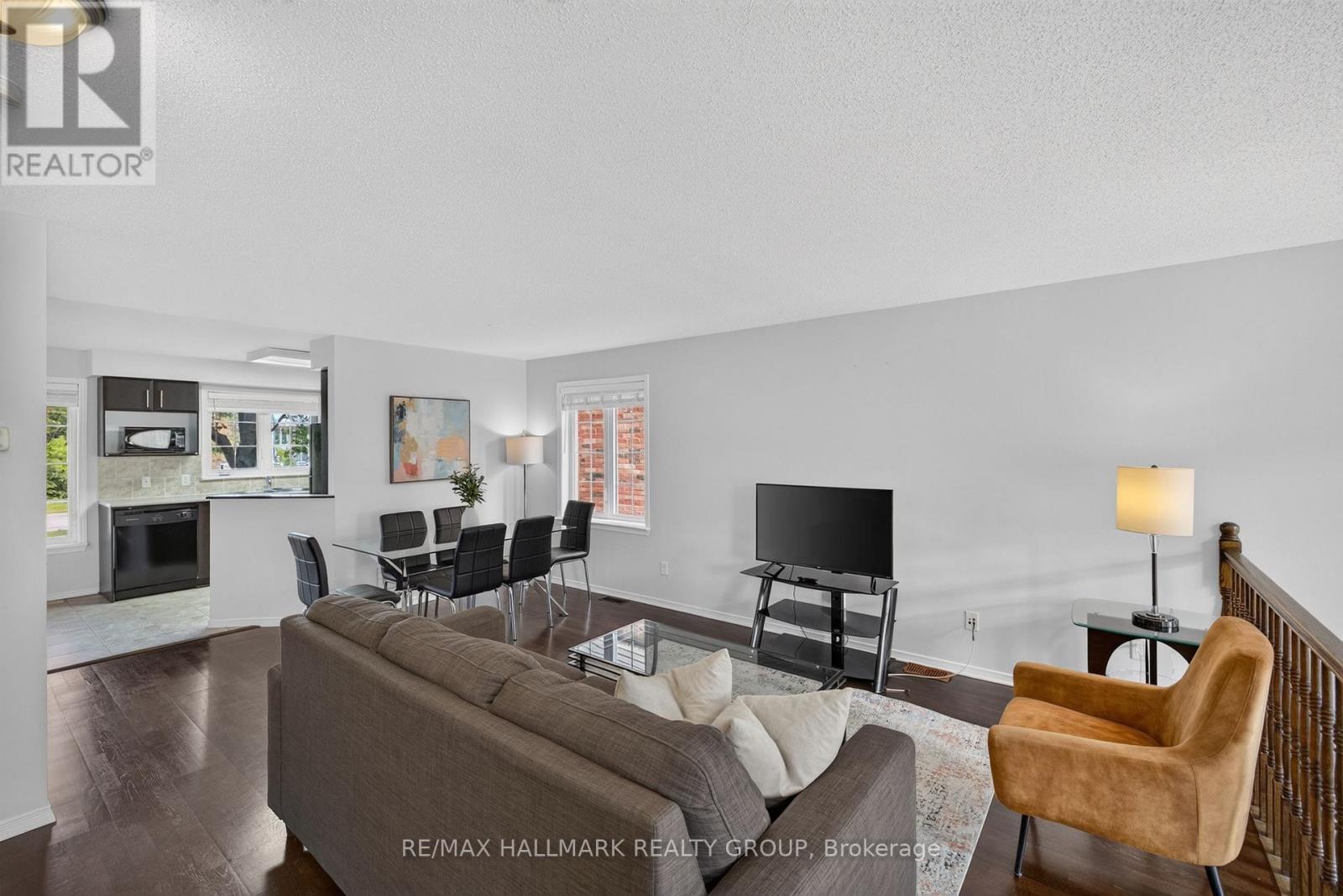 161 - 70 Edenvale Drive Property Photo 6