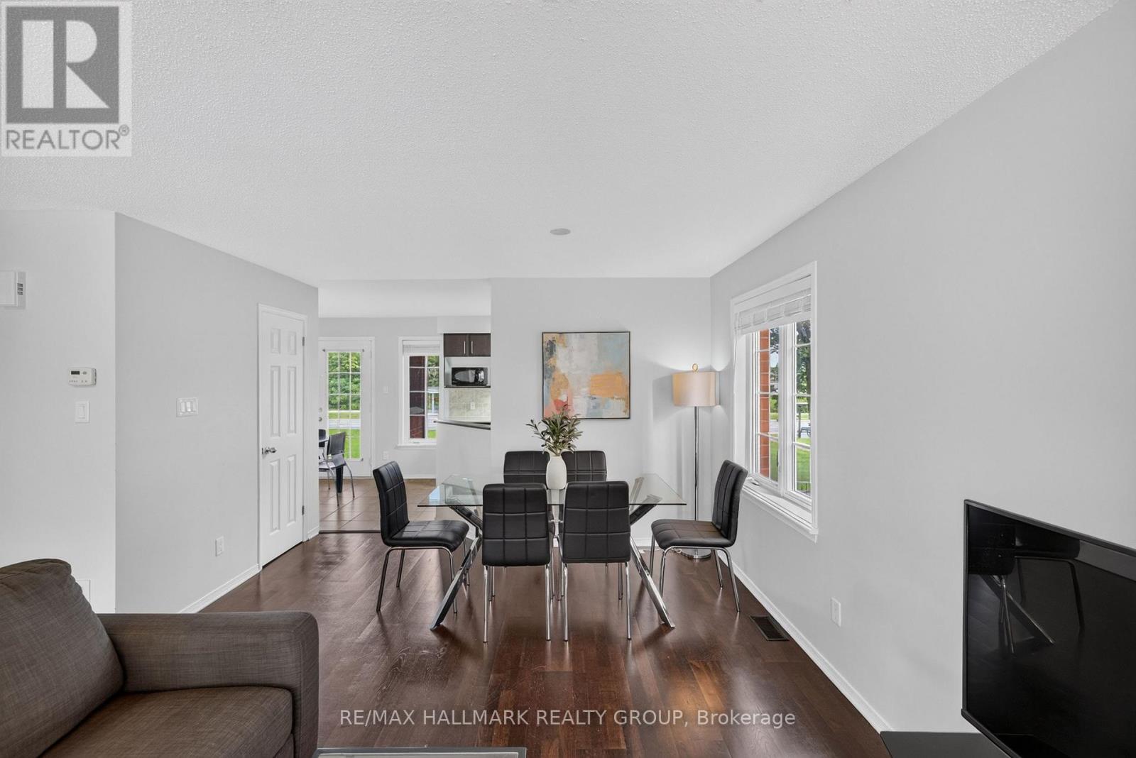 161 - 70 Edenvale Drive Property Photo 8