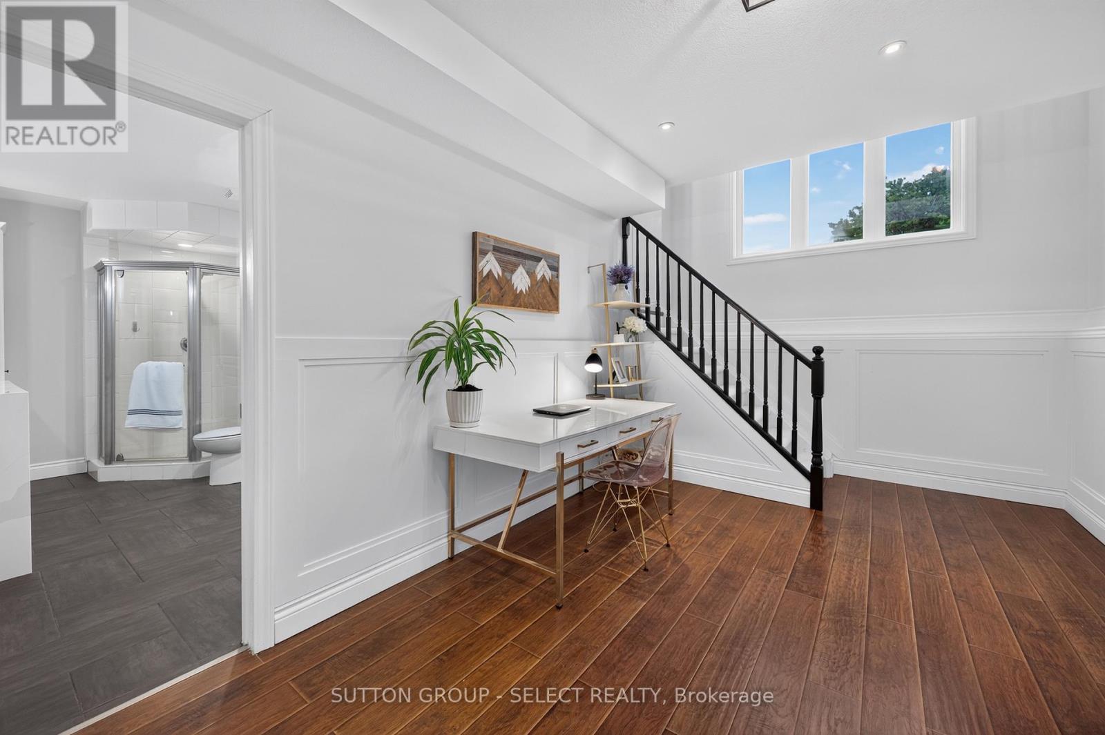 1801 Seymour Crescent Property Photo 24