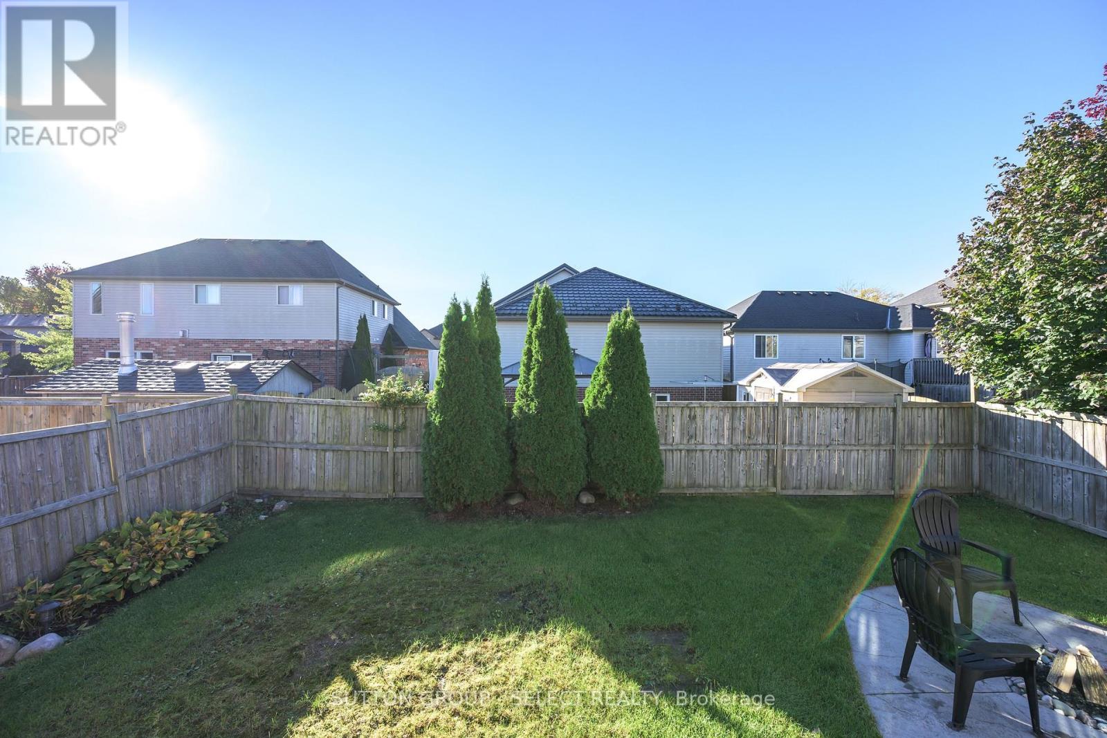1801 Seymour Crescent Property Photo 39