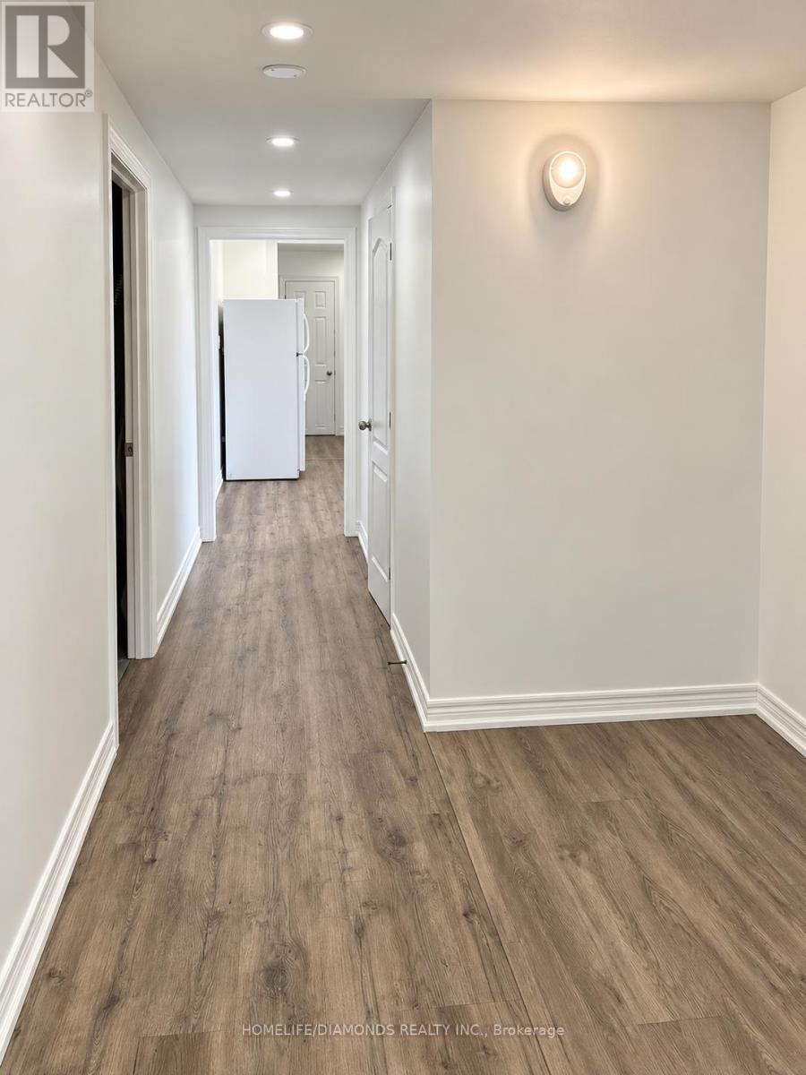 558 First Avenue Property Photo 16