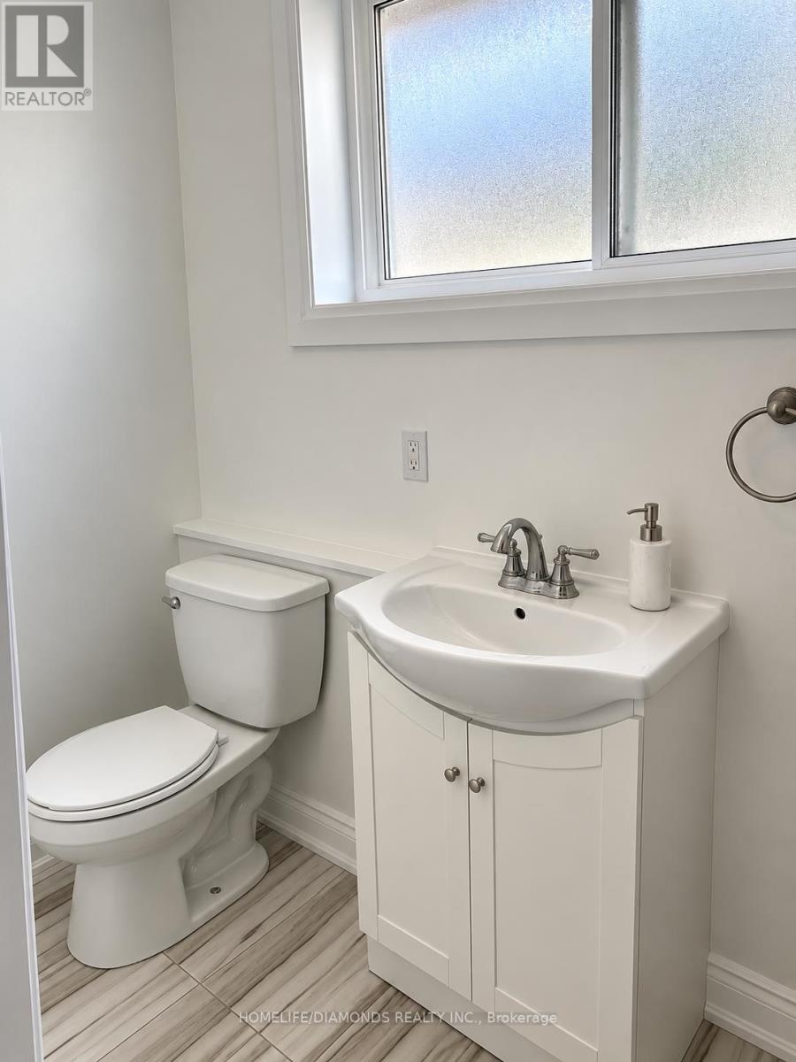 558 First Avenue Property Photo 19