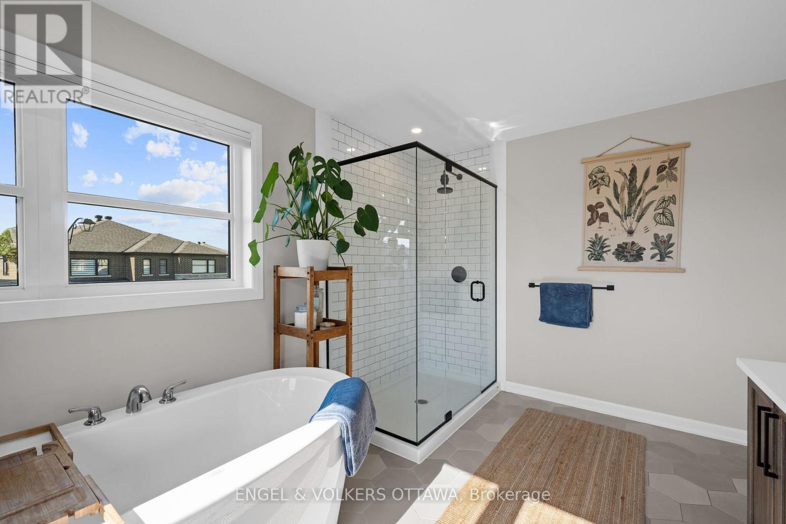 720 Coast Circle Property Photo 28