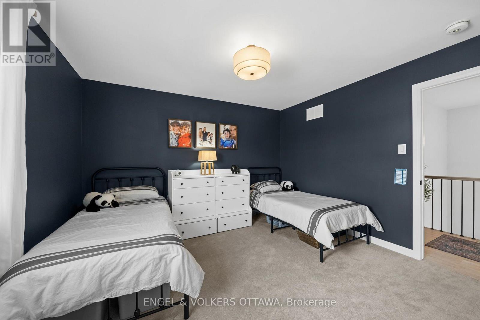 720 Coast Circle Property Photo 30
