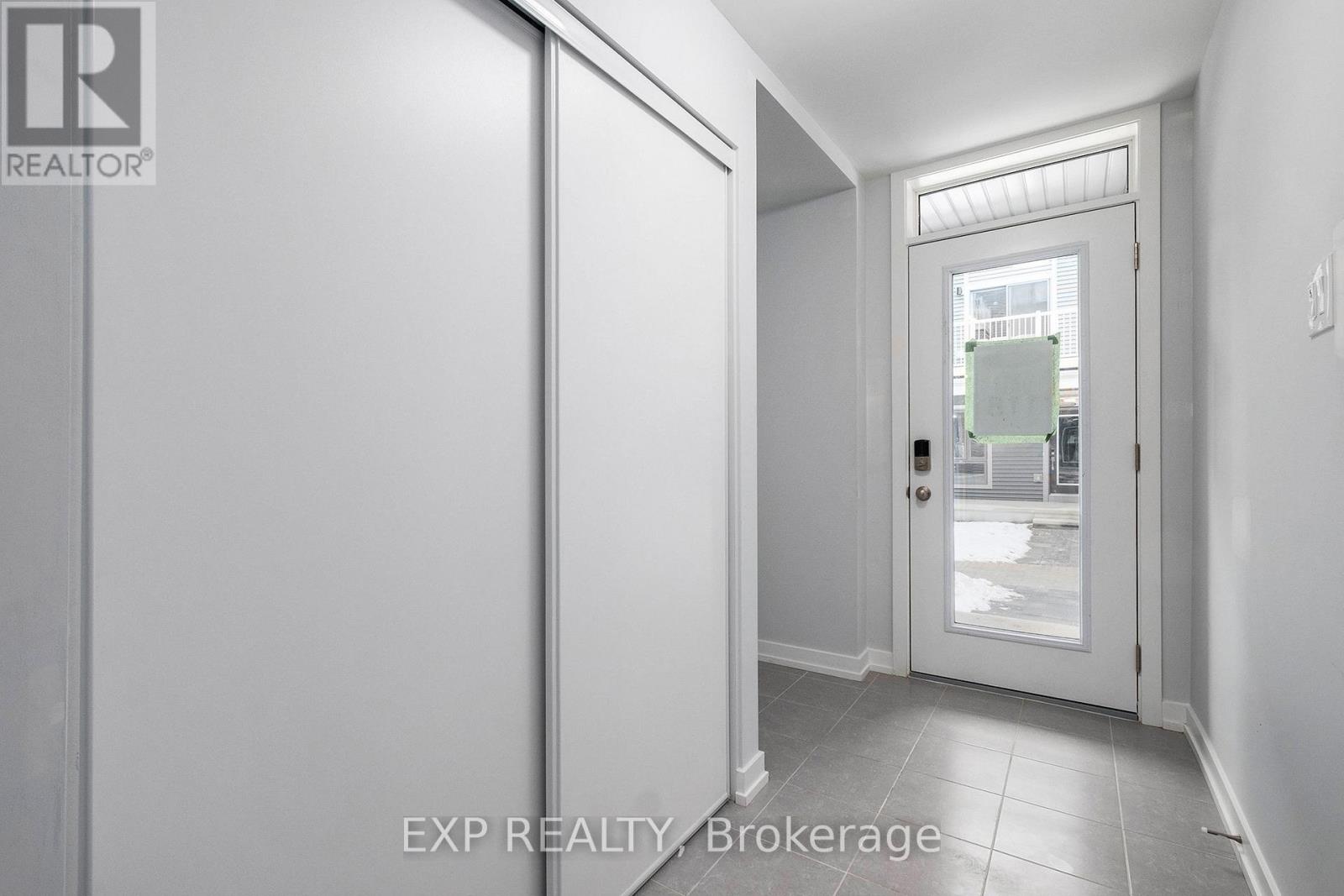6547 Linseed Road Property Photo 3