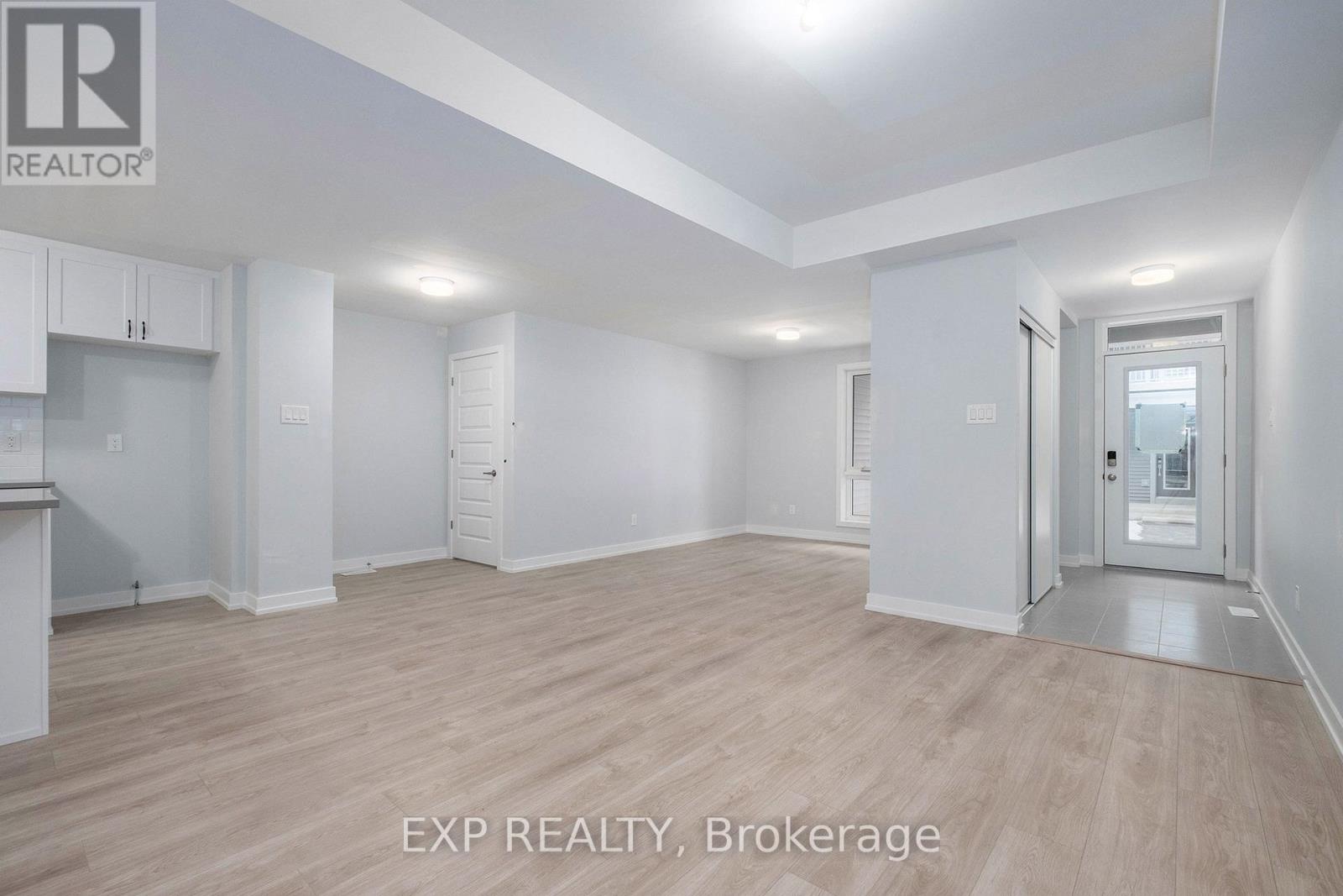 6547 Linseed Road Property Photo 4