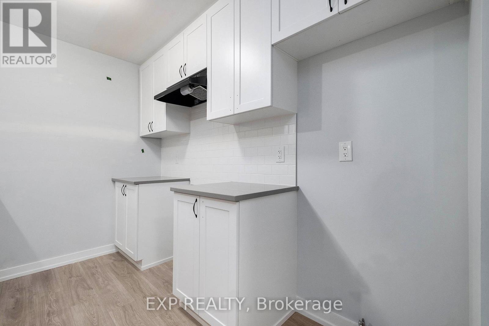 6547 Linseed Road Property Photo 9