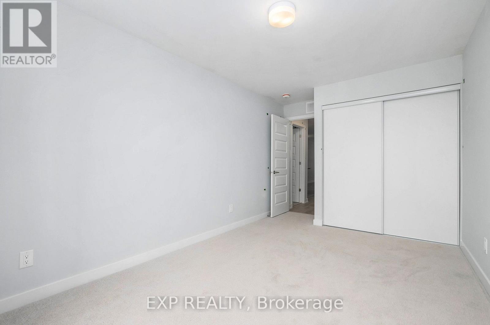 6547 Linseed Road Property Photo 13