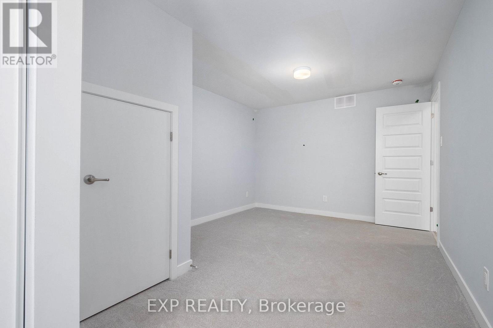 6547 Linseed Road Property Photo 15