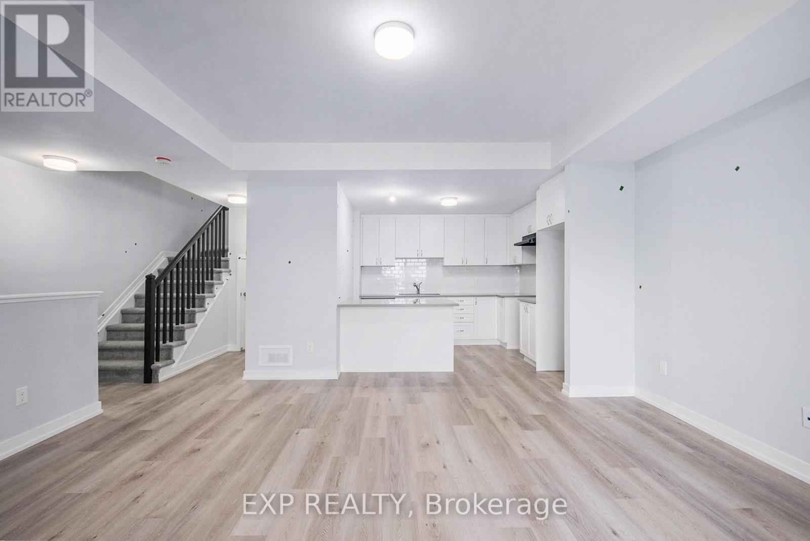 6538 Linseed Road Property Photo 6